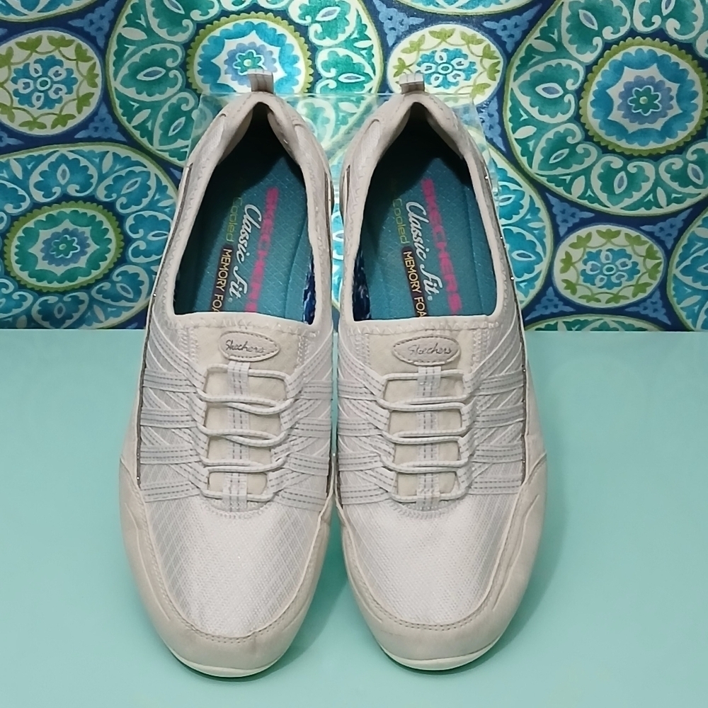 Skechers Women's White Casual Slip On Shoes